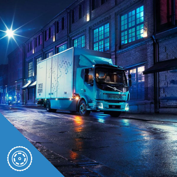 SOLUCIONES-EN-MOVILIDAD-HÍBRIDA-Y-ELÉCTRICA-PARA-TRANSPORTE-INDUSTRIAL-Y-COMERCIAL